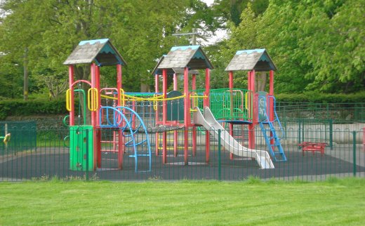 Playgrounds in Louth