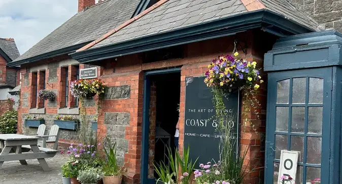 VL-STACKED-BLUE.png